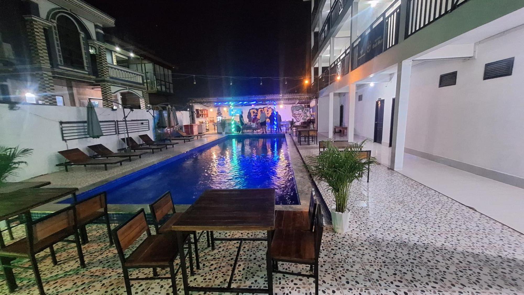 Vang Vieng Santara Backpackers Hostel מראה חיצוני תמונה