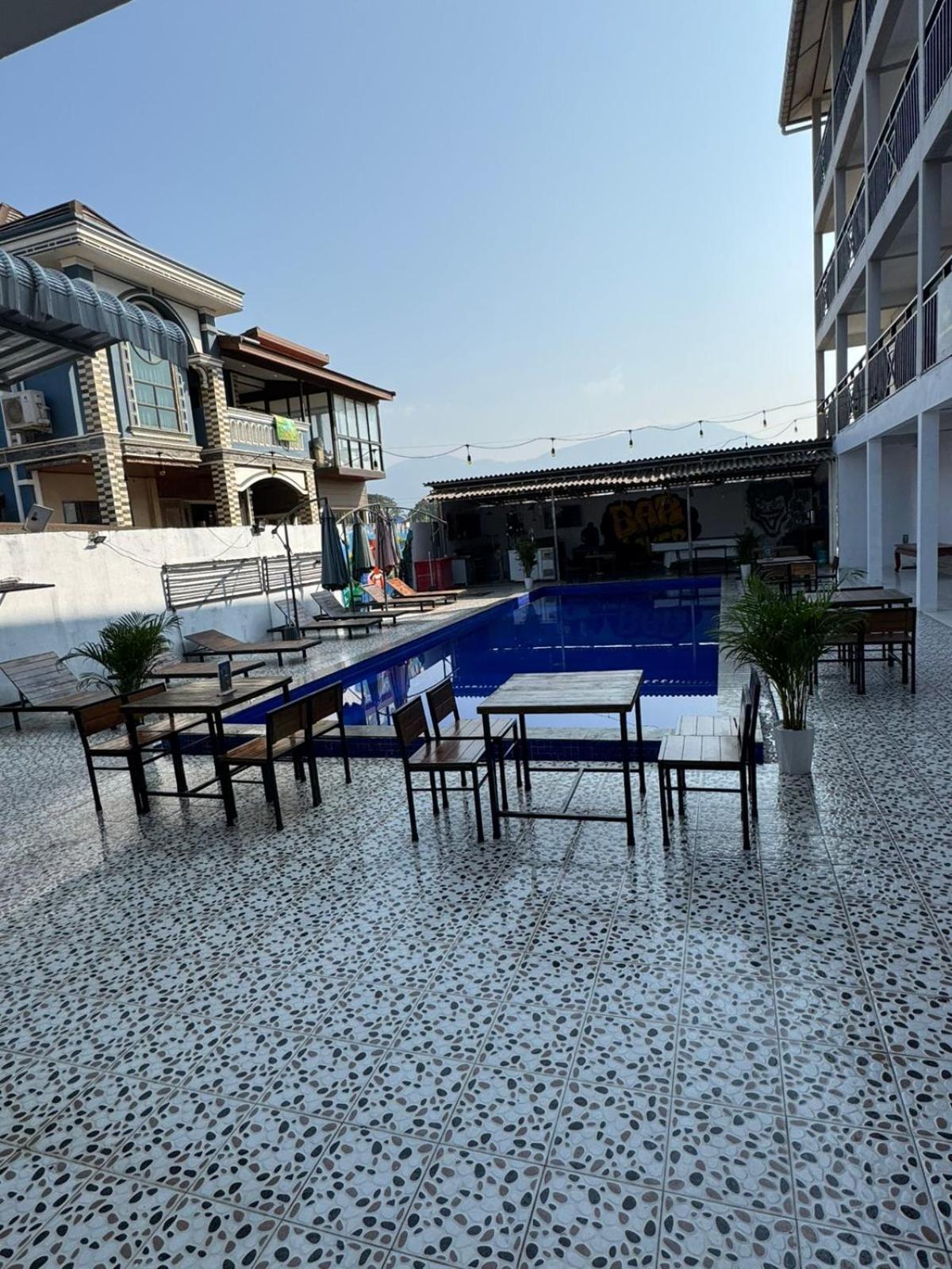 Vang Vieng Santara Backpackers Hostel מראה חיצוני תמונה